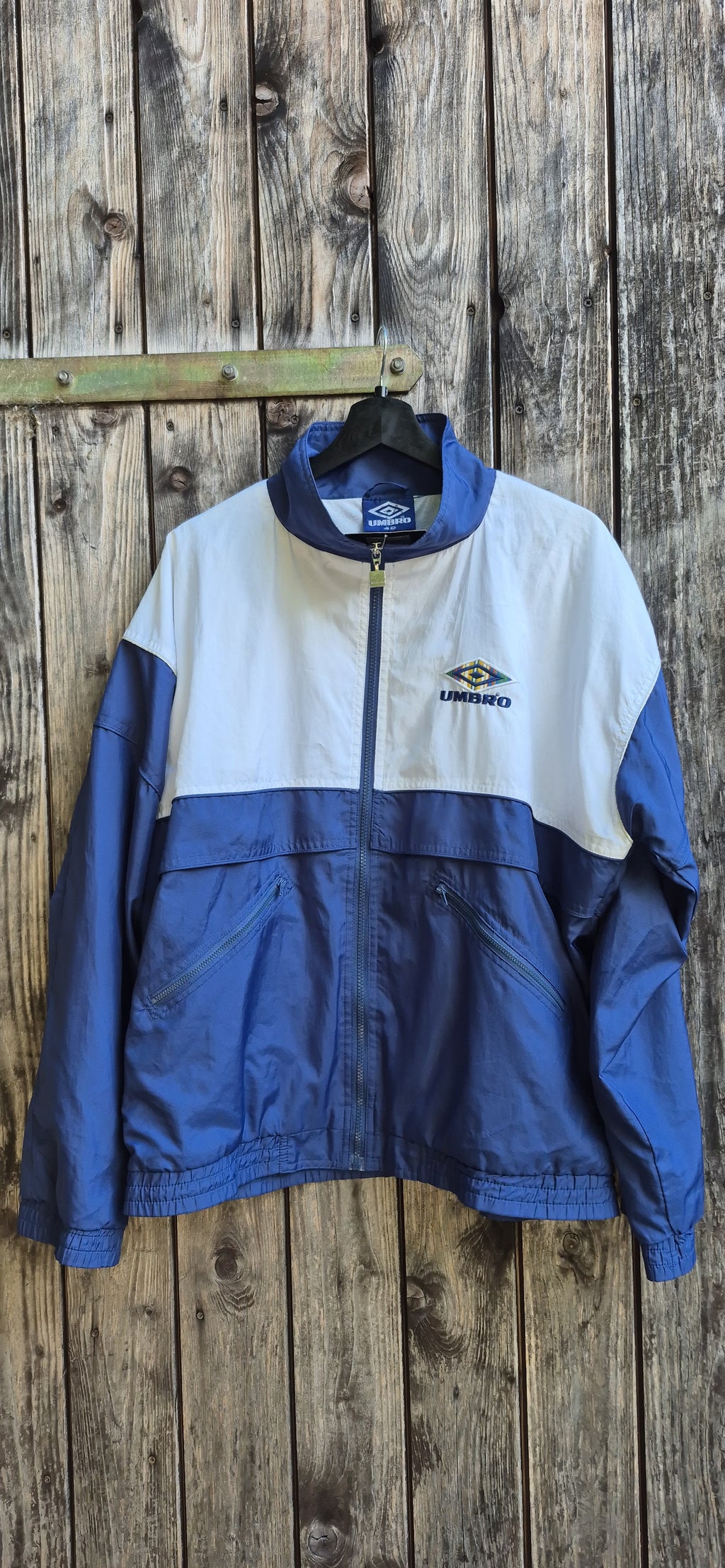 Umrbo Tracktop