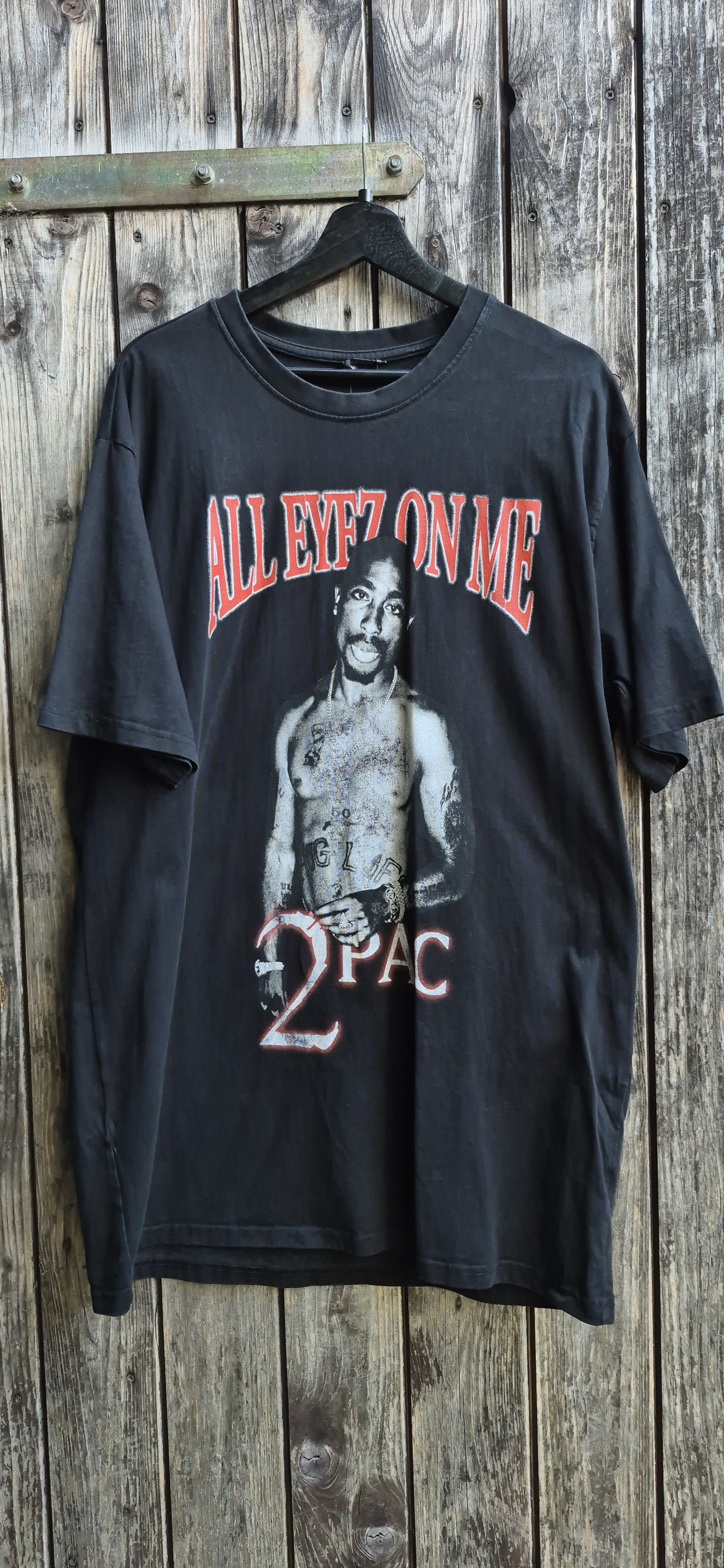 Tupac T-Shirt all eyez on me