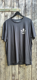 Sea Shepard × Invader "Free Watson" – Ansicht 1
