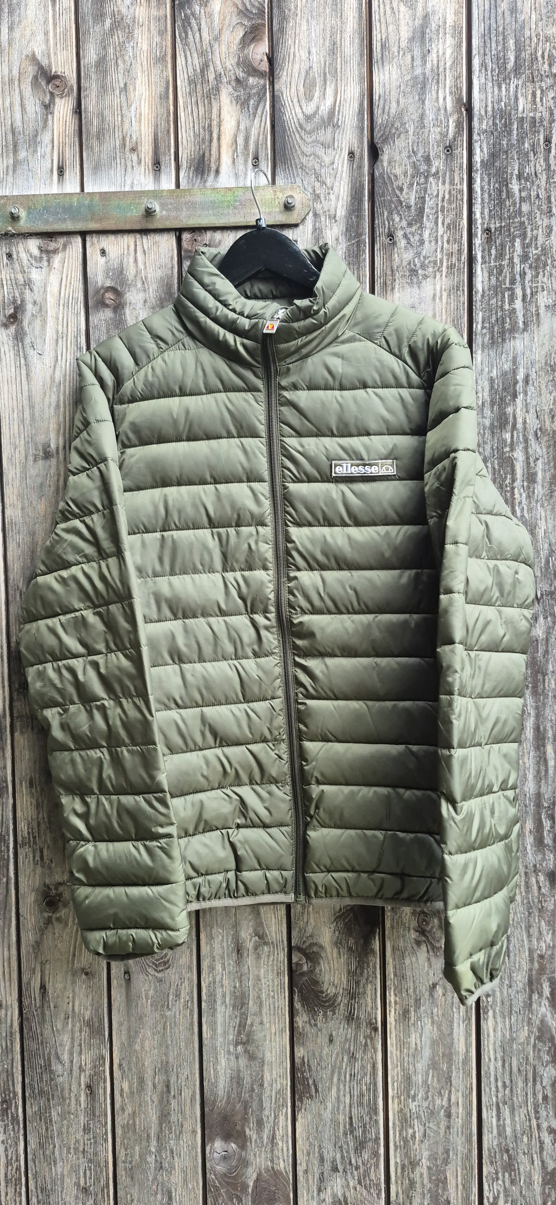 Ellesse Pufferjacke – Ansicht 1