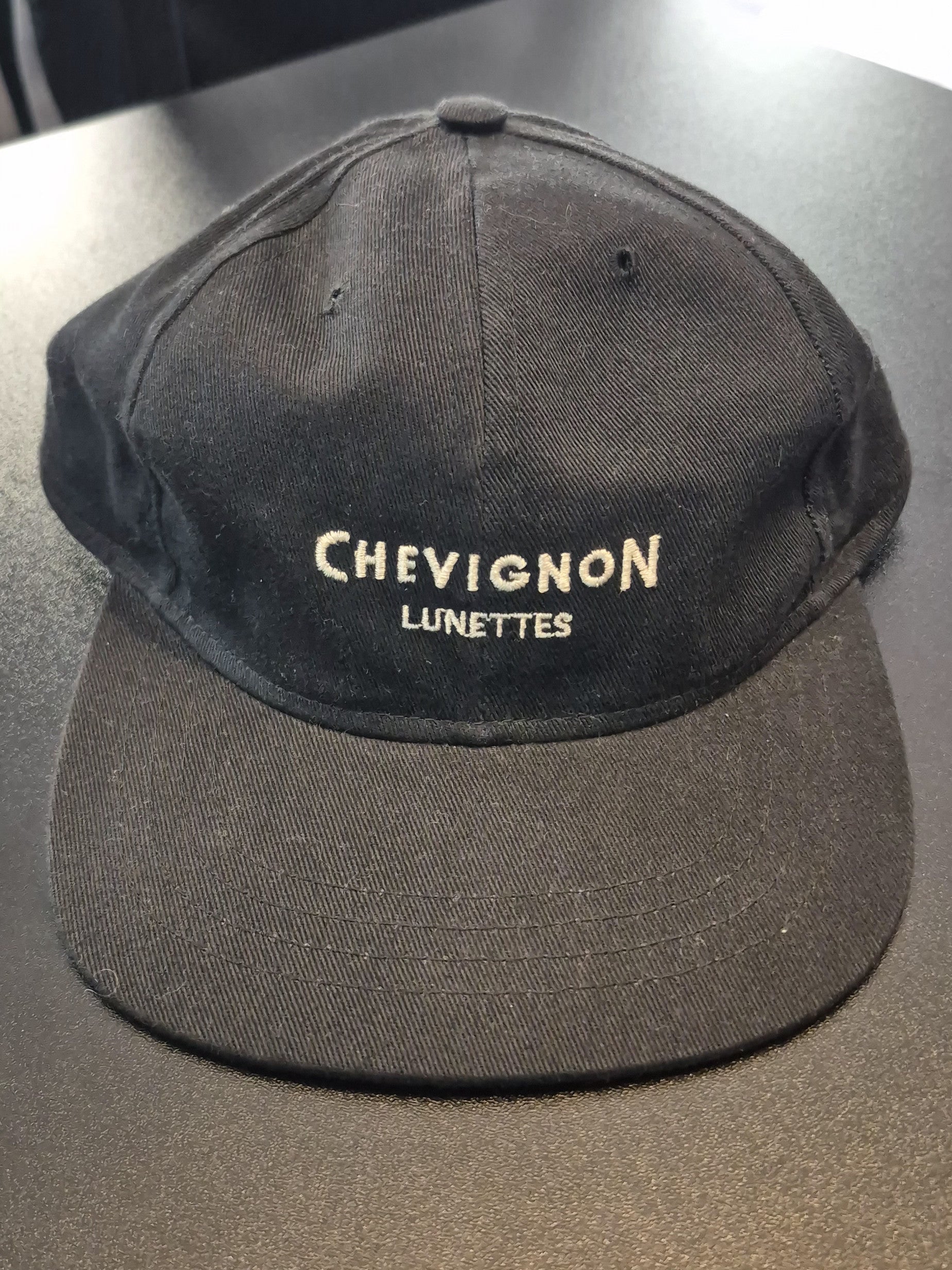 Chevignon Vintage Mütze Schwarz – Größe Verstellbar