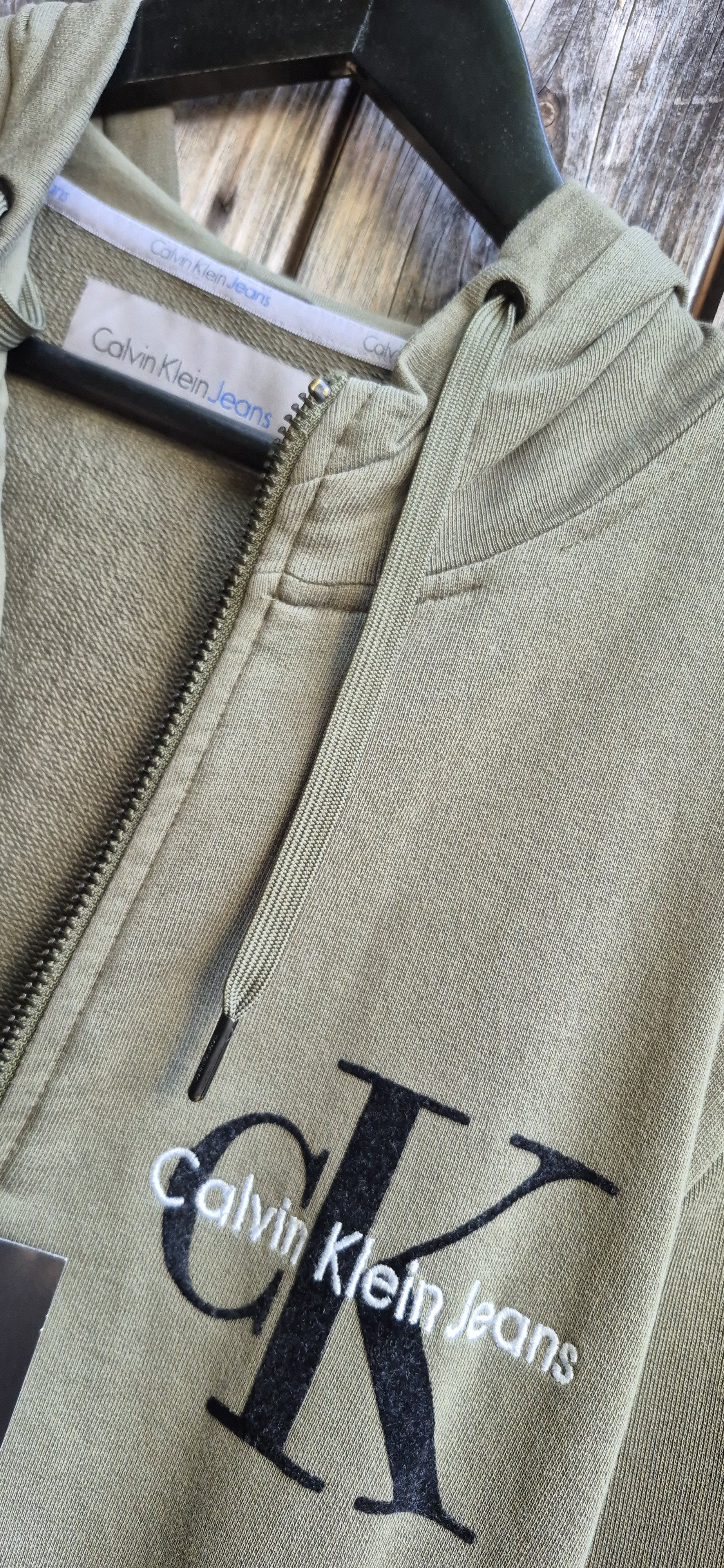 Calvin Klein Vintage Hoodie Khaki – Größe M