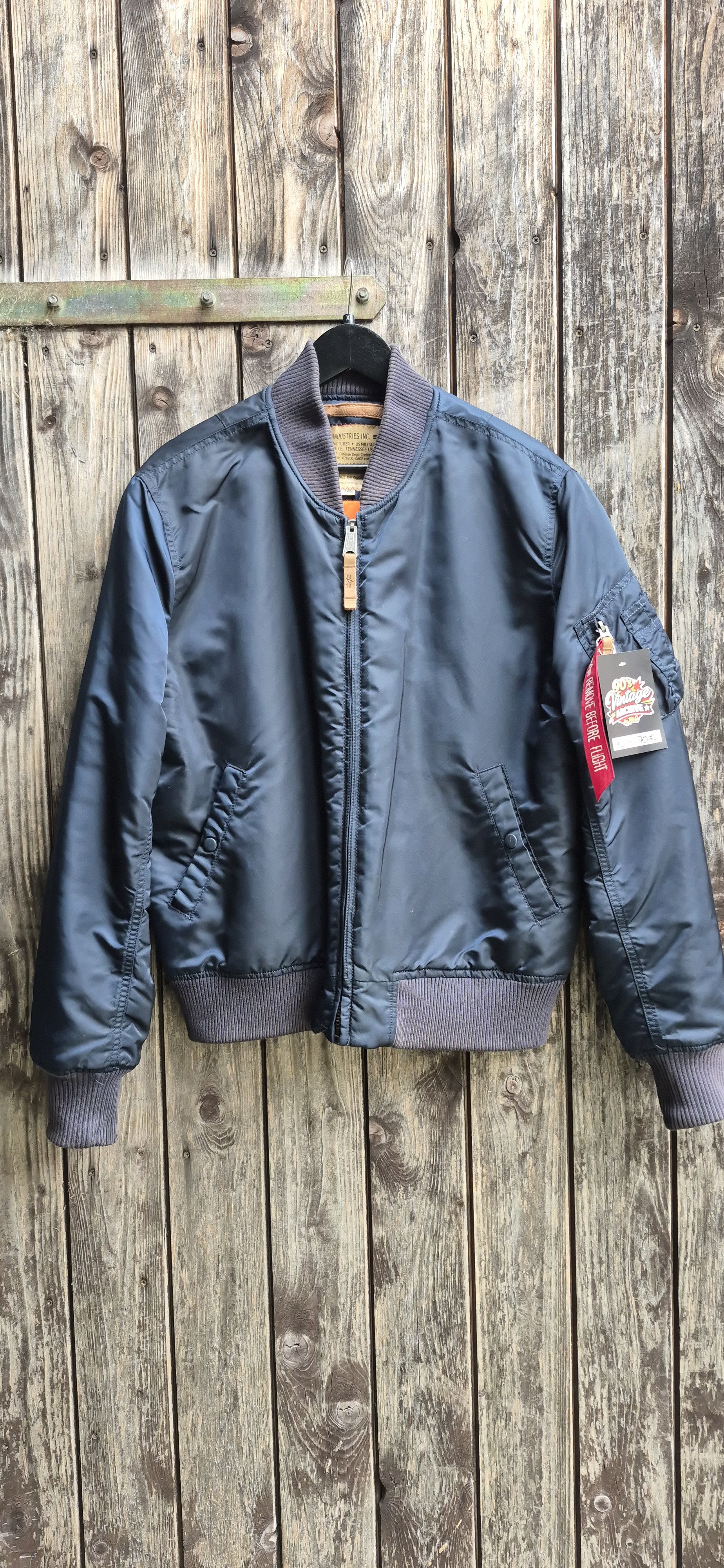 Alpha Industries Vintage Bomberjacke Navy – Größe XL