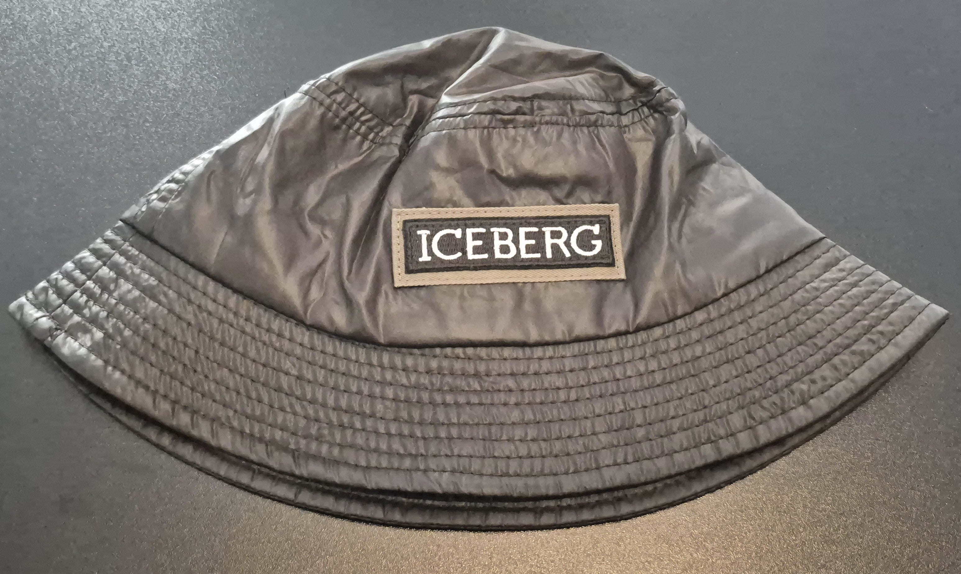 Iceberg Vintage Mütze Schwarz – Bild 1