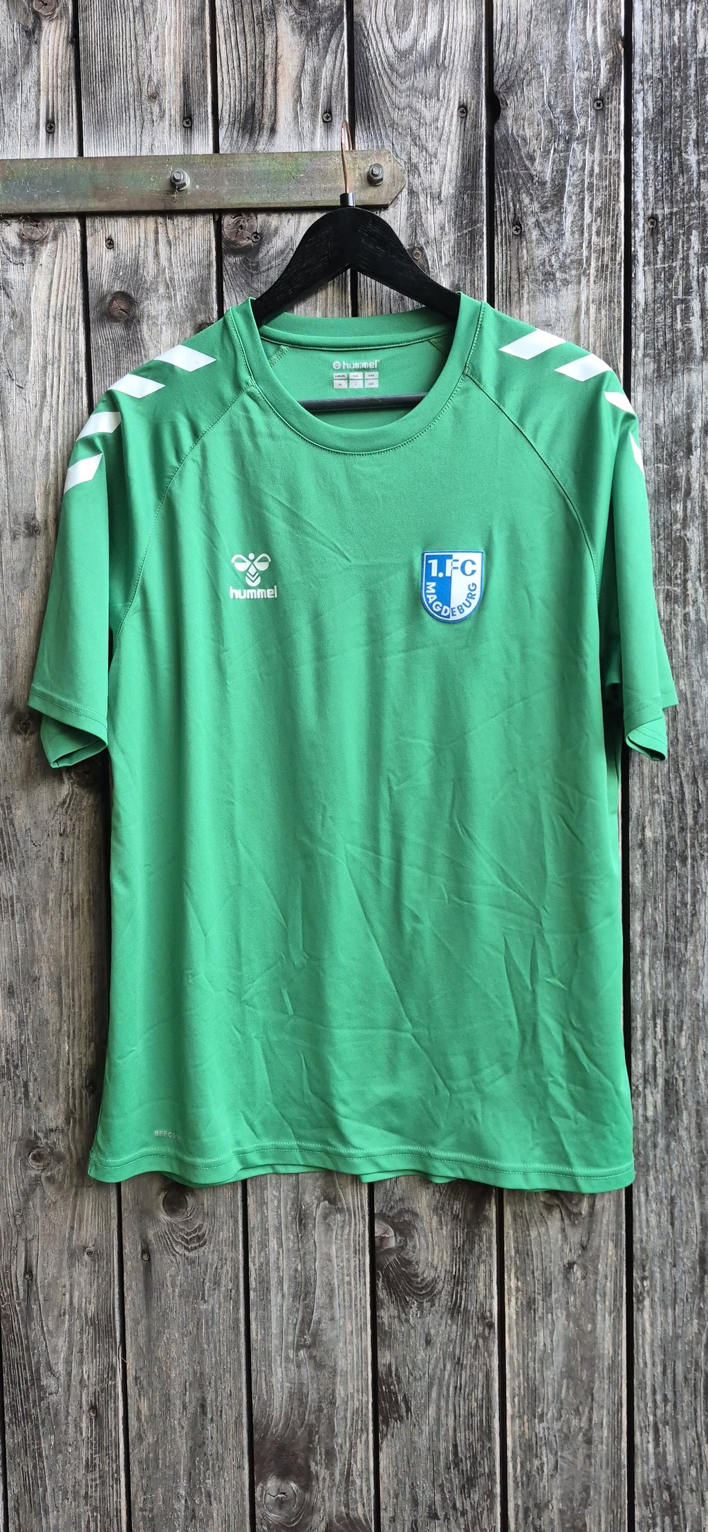 1.FC Magdeburg Vintage Trikot Gruen – Bild 1