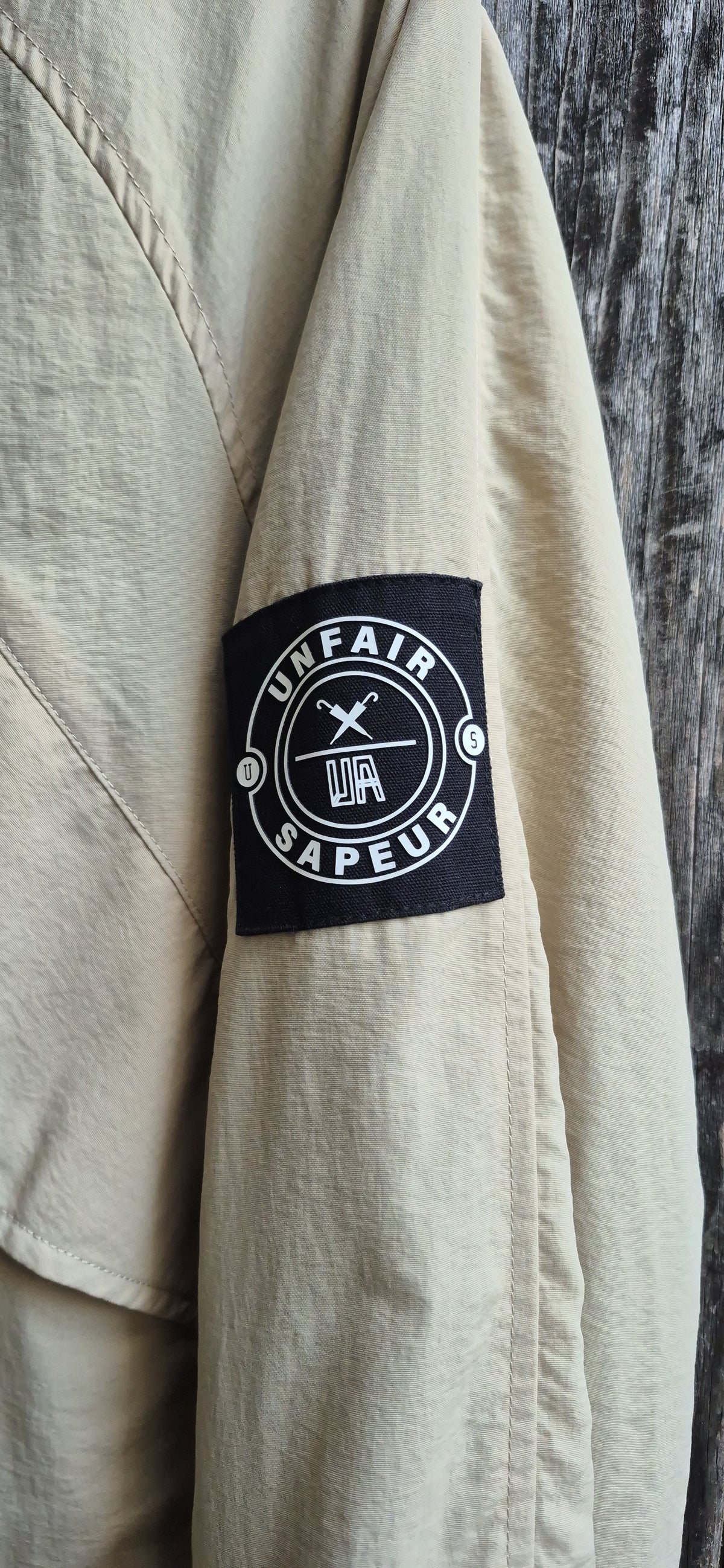 Unfair Vintage Jacke Beige – Bild 4