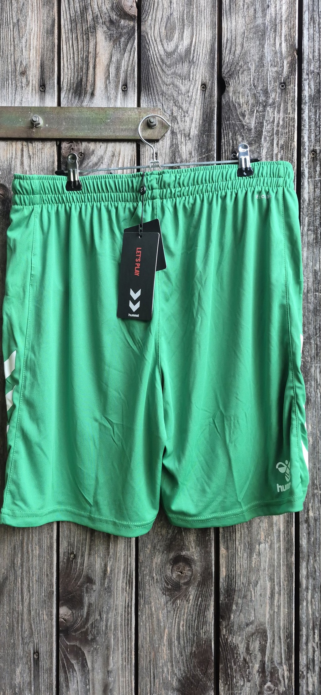 1.FC Magdeburg Vintage Shorts Gruen – Bild 2