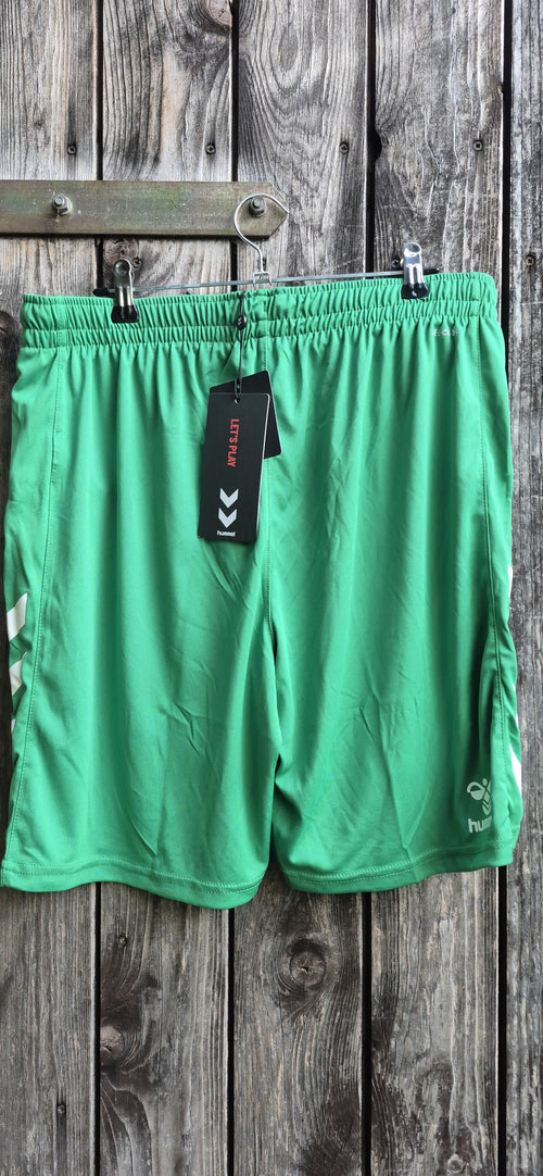 1.FC Magdeburg Vintage Shorts Gruen – Bild 2